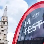 Lambrusco Monolocale Vicino Al Centro Di Universita E Policlinico