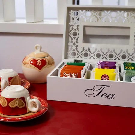 アパート Lambrusco Monolocale Vicino Al Centro Di Universita E Policlinico モデナ