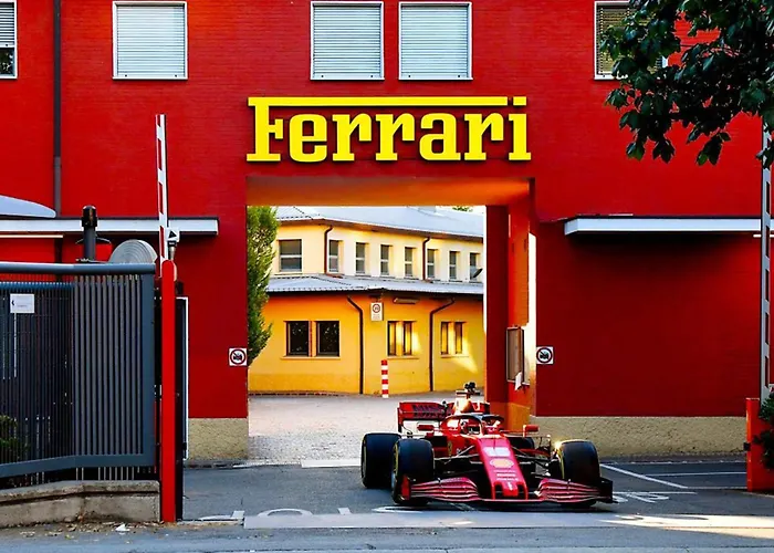 Lambrusco Monolocale Vicino Al Centro Di Universita E Policlinico *